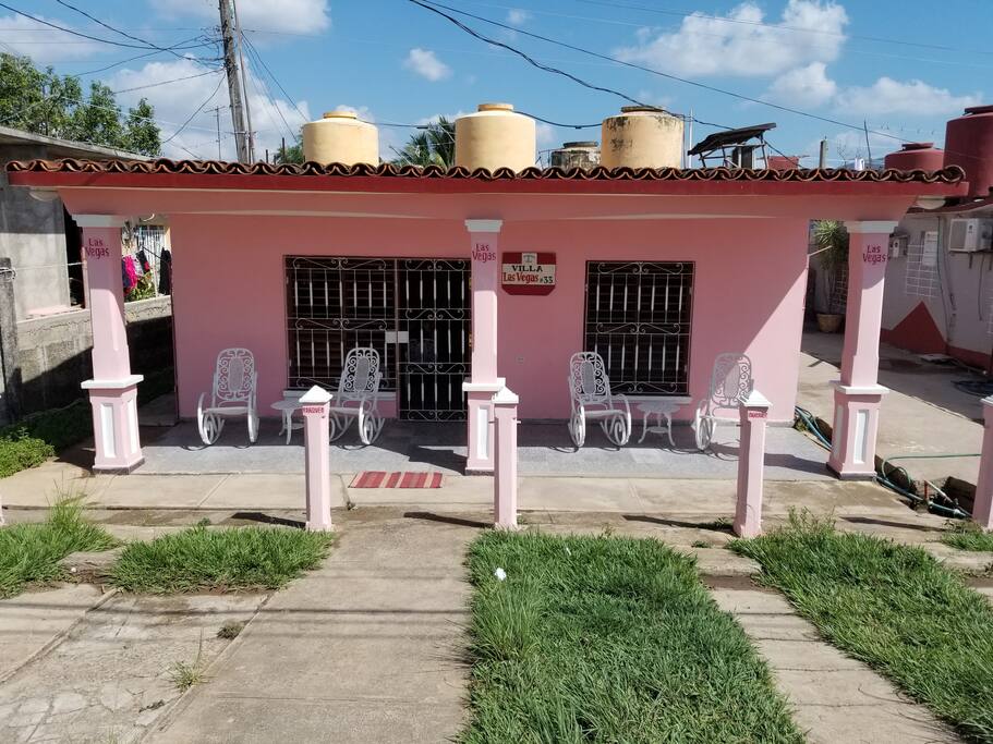 frente de la casa