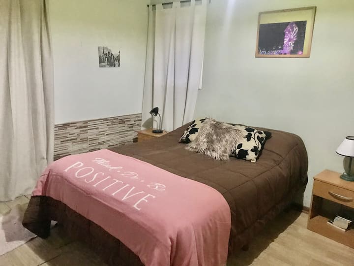 საძინებელი 1