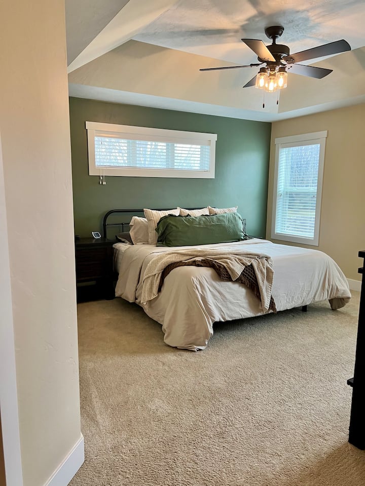 Dormitorio principal (cama amable)