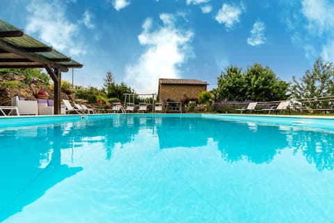 Fonte Senesi Villa in Val d 'Orcia