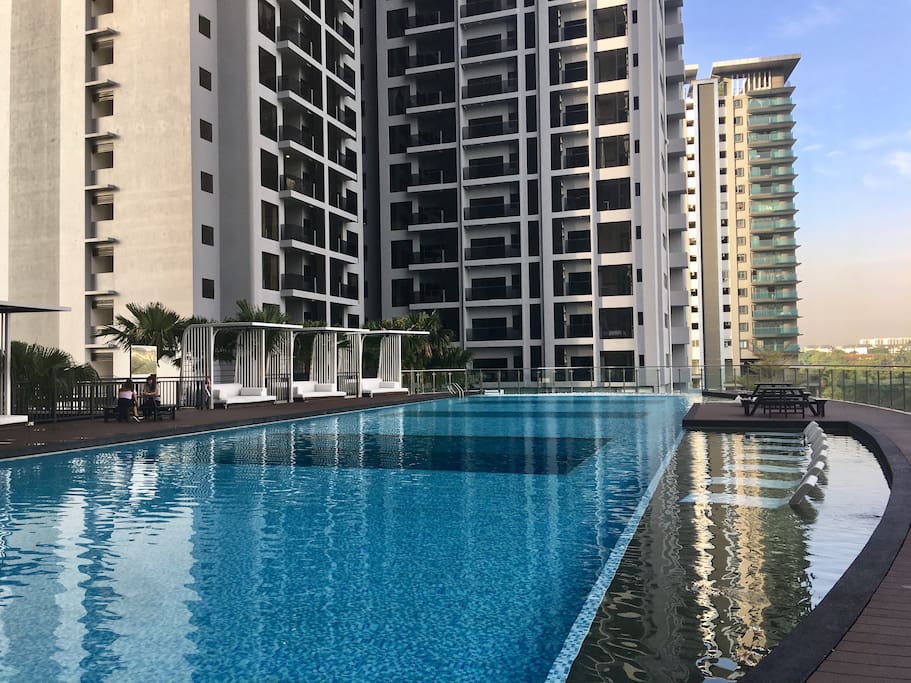 Infinity swimming pool - day view