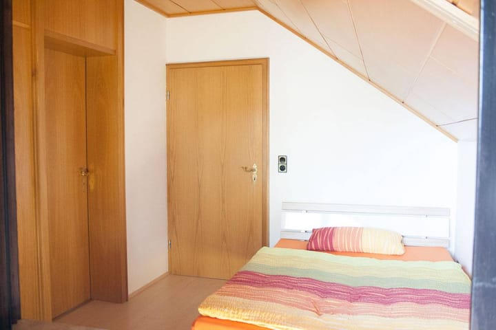 Schlafzimmer 3