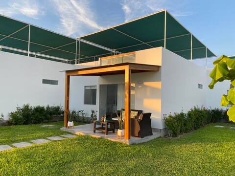 Casa Atlantis. Chilca-Playa Puerto Viejo. Cañete .