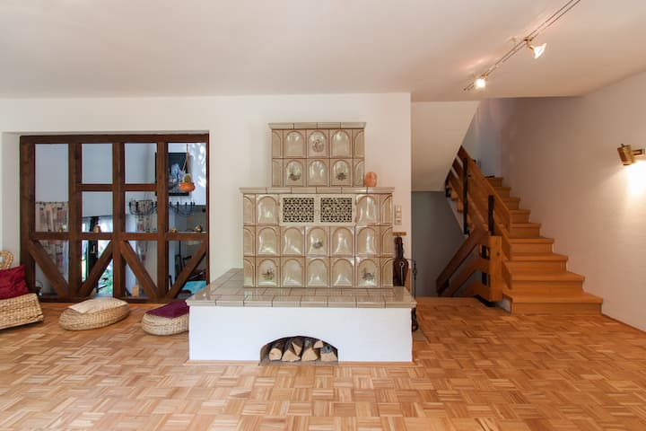 Das Haus Der Welt Im Grünen - Würzburg