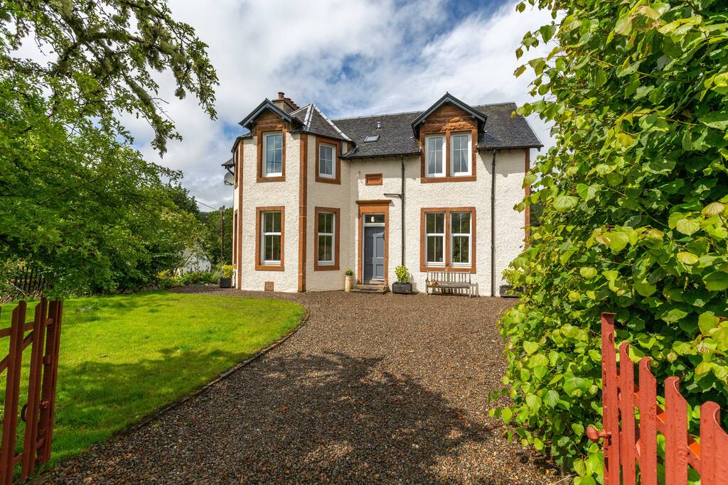 The Old Schoolhouse, Tweedsmuir, Scottish Borders Houses for Rent in