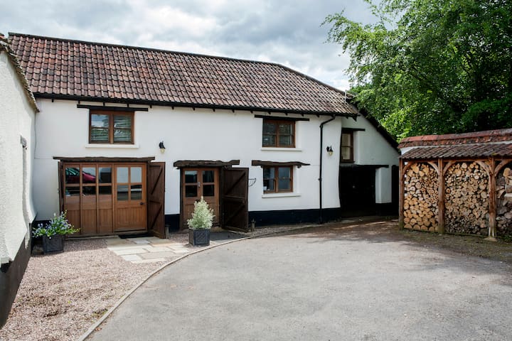 B&B stable/barn near Exeter