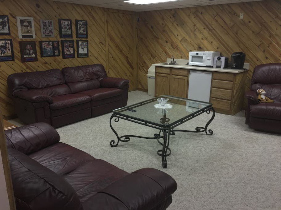 Different angle of living room area.