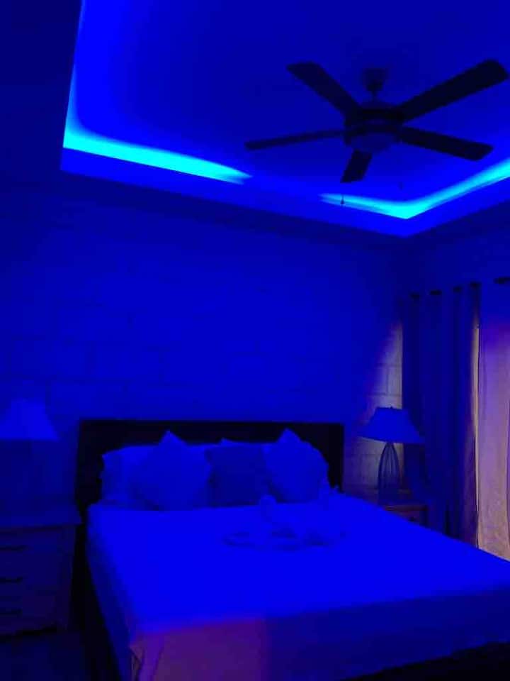 غرفة النوم الرئيسية