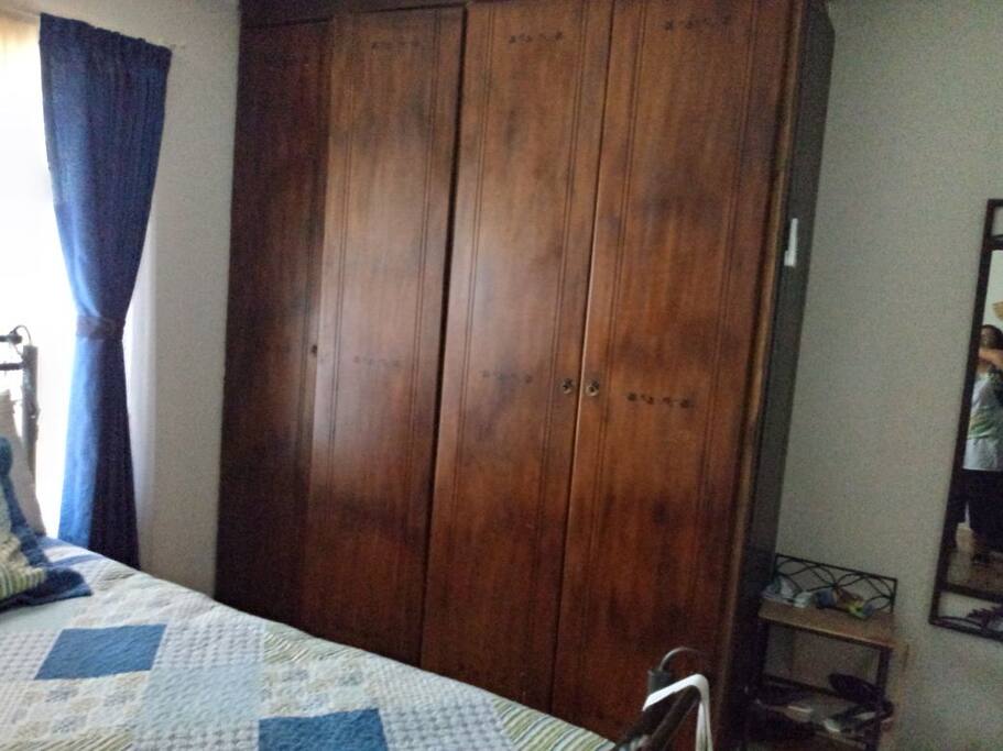 CLOSET PARA ROPA