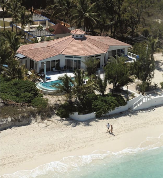 Air view from the beach of Villa Oasis.