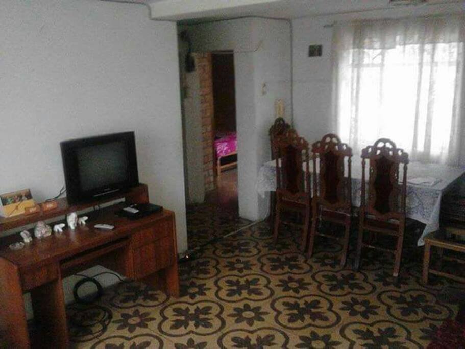Comedor completo con áreas ventiladas
