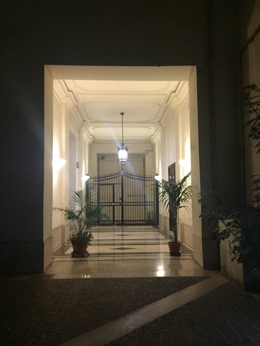 Cortile notte