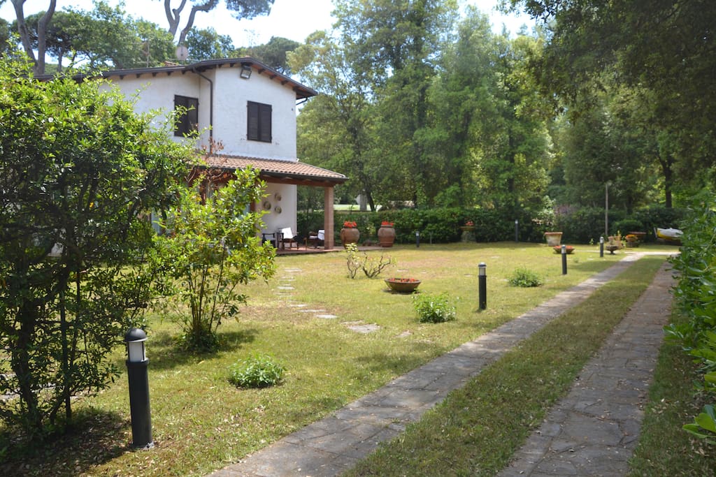 Vialetto di ingresso