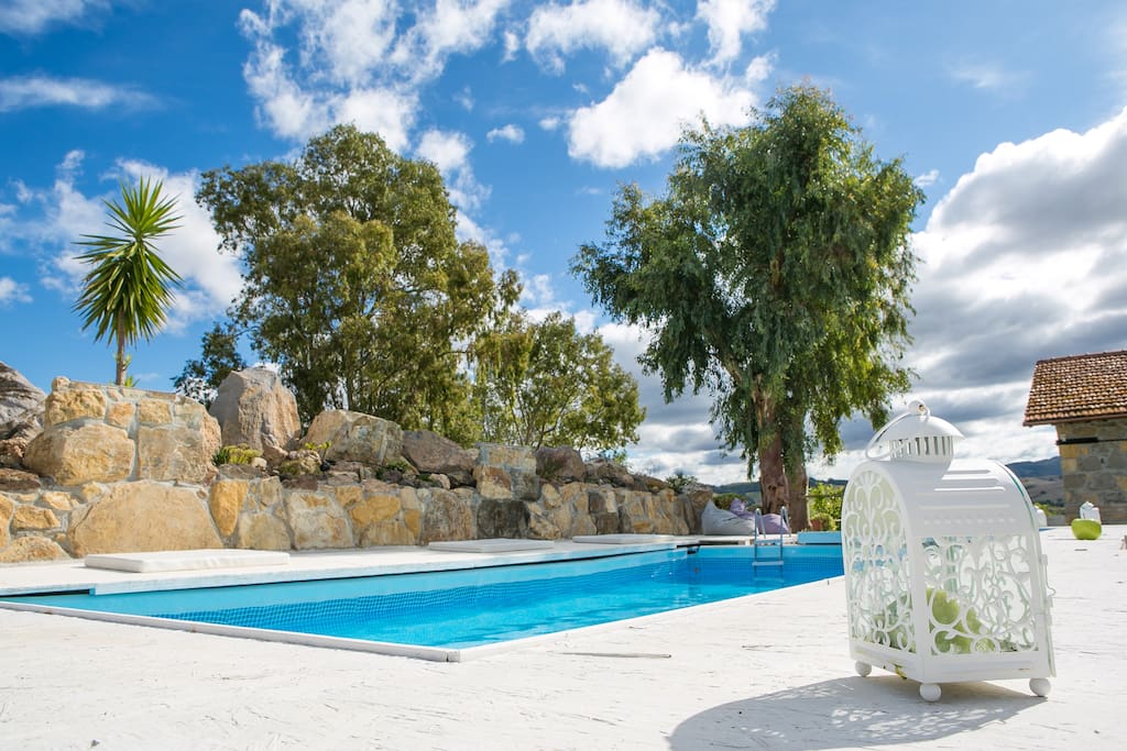 Piscina esterna panoramica