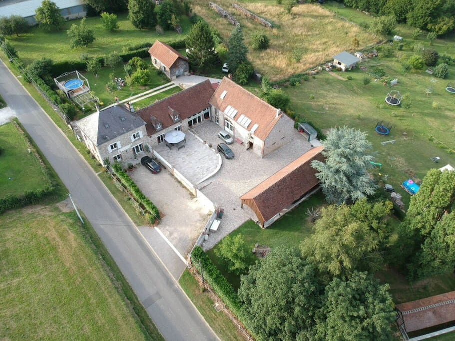 Vue aérienne de la propriété