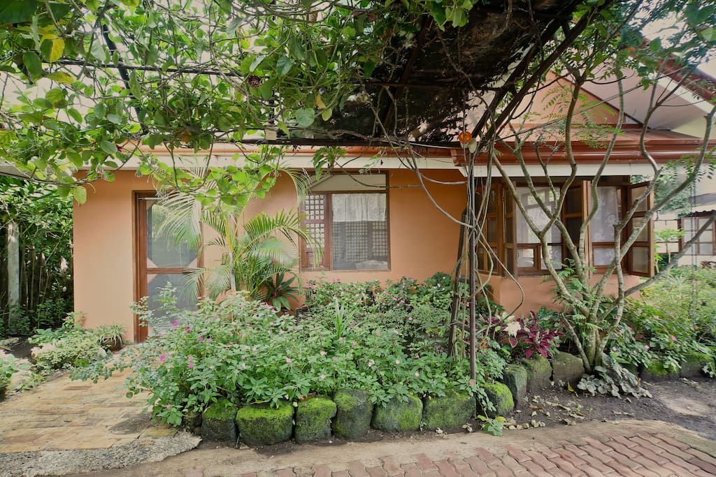 Buttercup Cottage