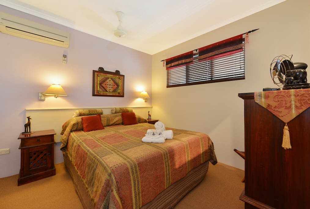 Queen bedroom