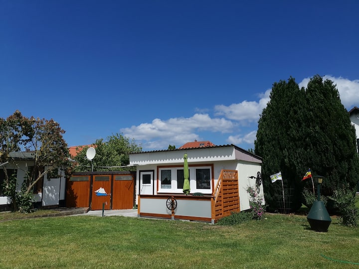 Bungalow in quiet  location In Graal- Müritz