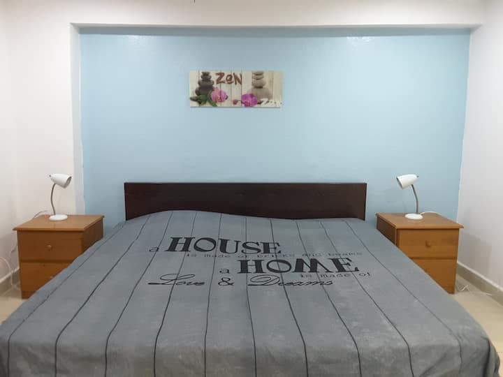 Relaxing king size bedroom and soothing ocean sound