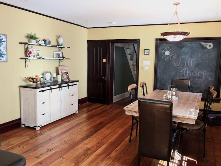 Jim Thorpe Home-perfect For A Couple! Parking Spot - Pocono
