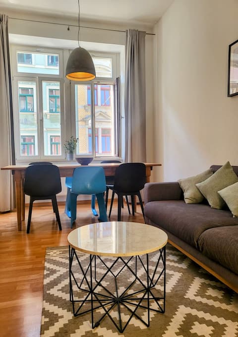 Beliebte Airbnb-Anzeige: Louis Apartment in the trendy district in Dresden