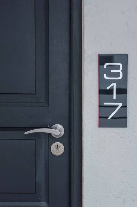 317 - The Vantage Apartments (3rd floor)
