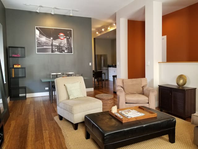 Downtown Urban Oasis 3BR + Huge Deck & Parking!