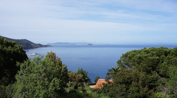 Breathtaking Sea View Country House with Garden