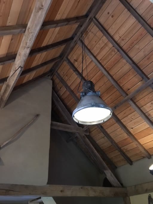 Houten nok met verlichting