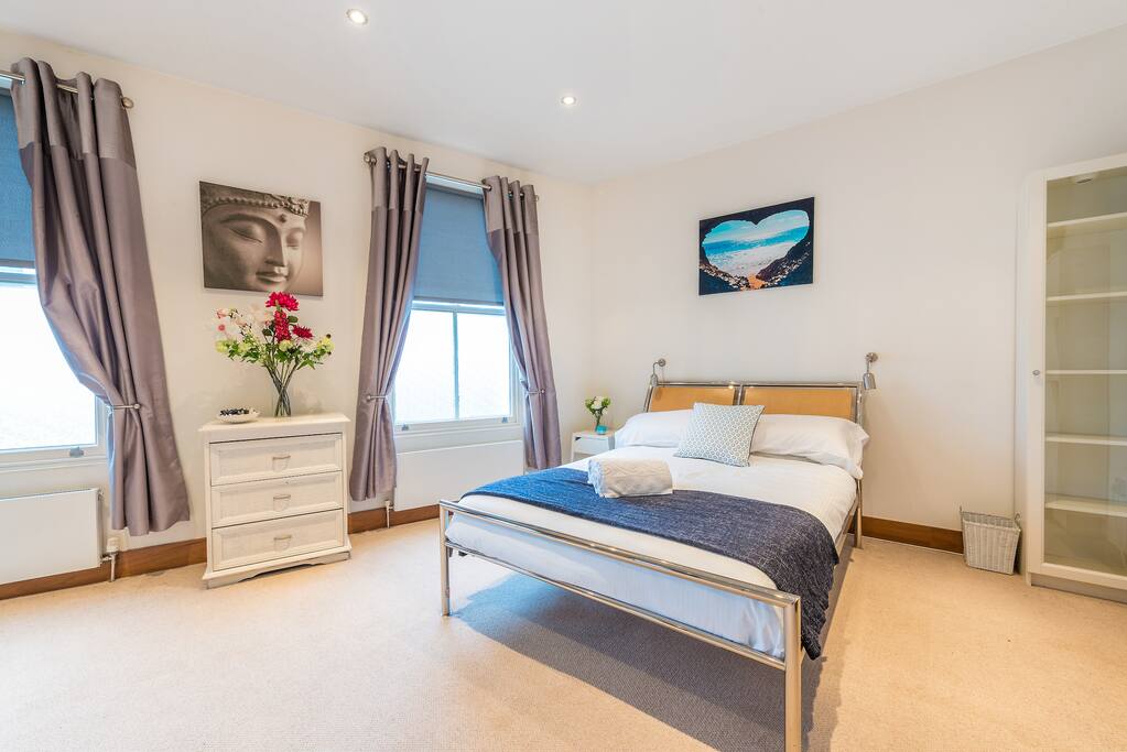 Airy, light Bedroom