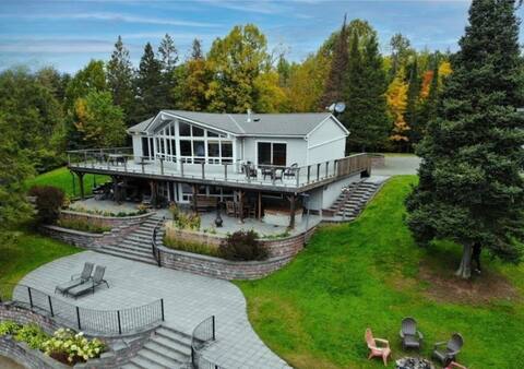 Waterfront, Dream Stay at "Belle Vue" Cottage