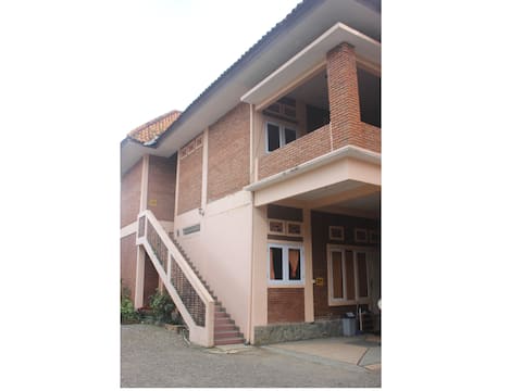 Villa Insani D2 (Syariah) Lantai 2