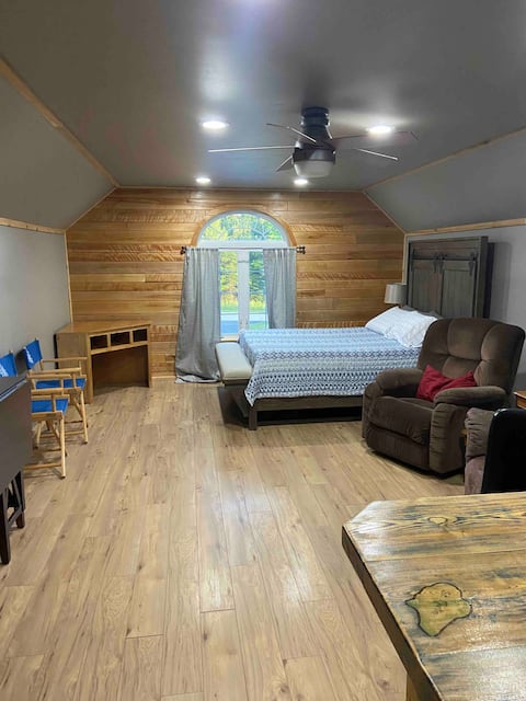 Vans Harbor Hide Out