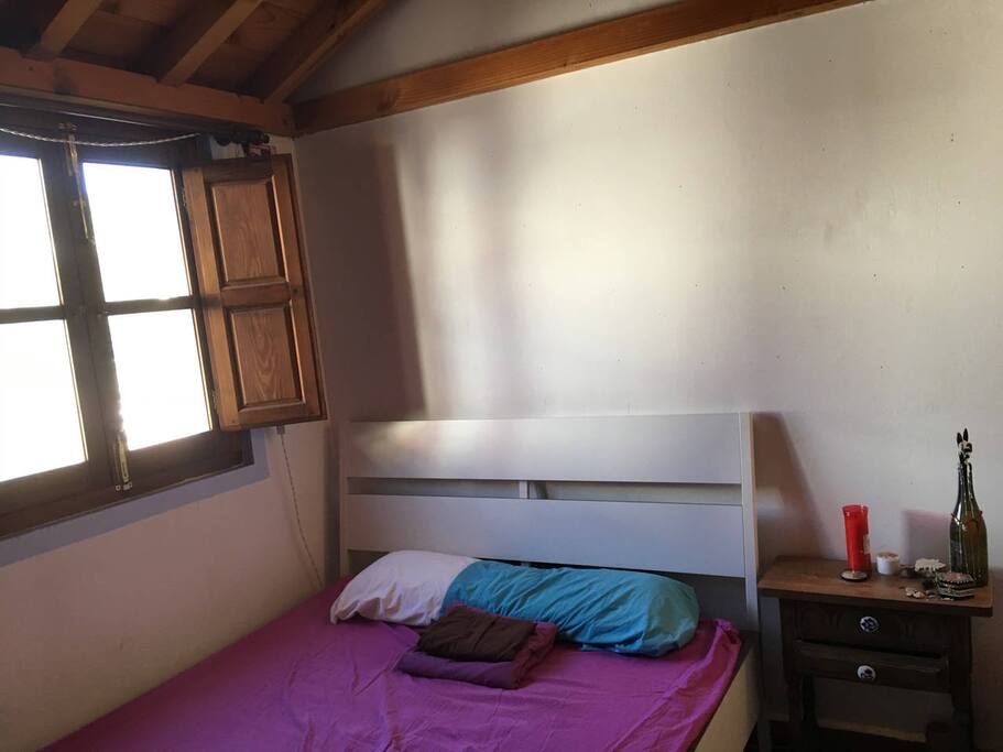 Bedroom -II- La Habitacion
