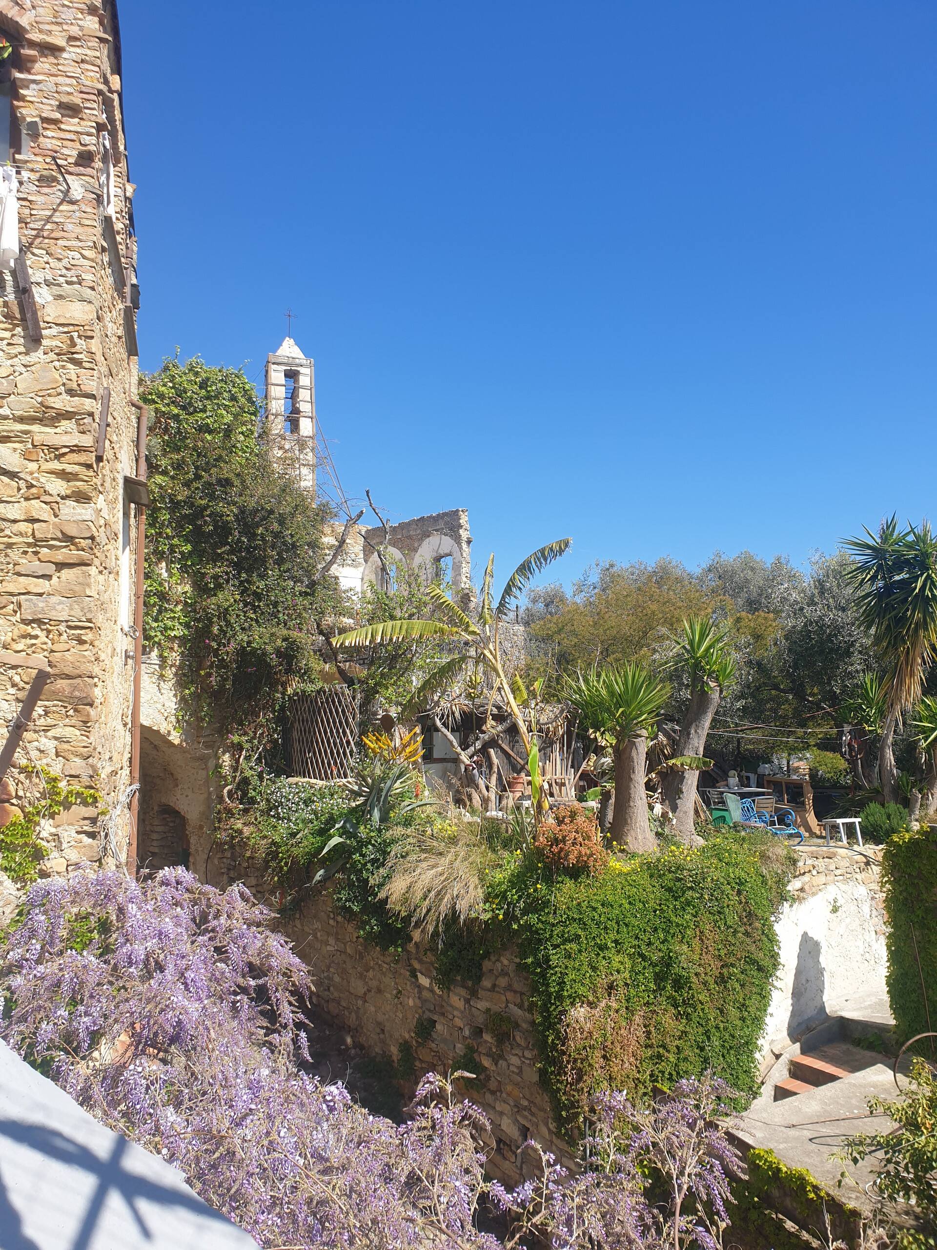 INGRIDA'S HOUSE IN OLD BUSSANA