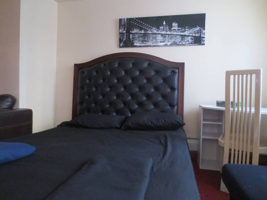 Bedroom2