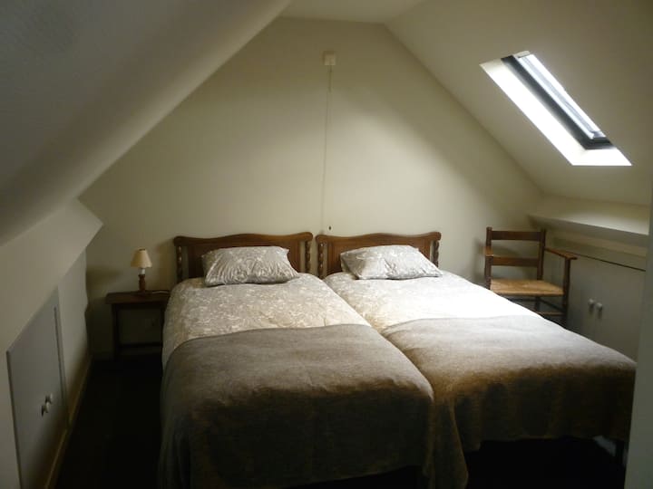 Camera con 2 letti sul soppalco