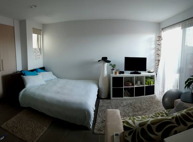 Cozy studio just steps from Bondi beach