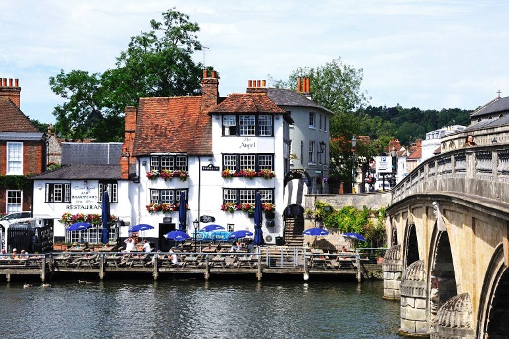 Relax by the river