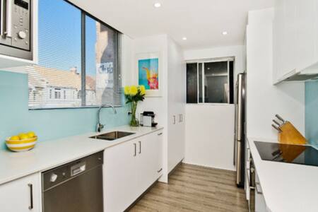 Great little place, central & sunny