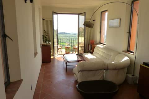 Top performing Airbnb: Every window is a painting in the heart of Perugia in Perugia
