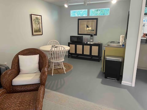 Popular Airbnb listing: State Park Cottage - Quiet Yet Centrally Located in Dothan