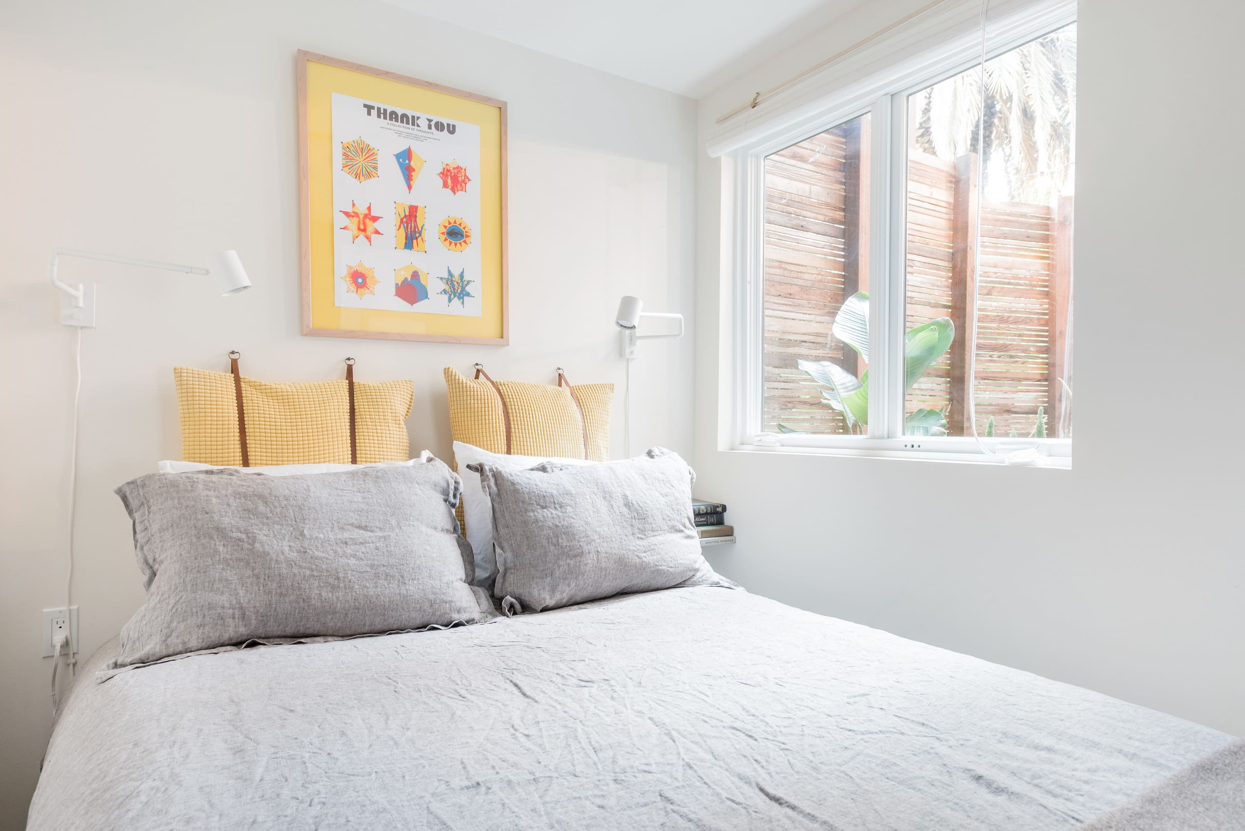 Home in San Francisco · ★4.91 · 1 bedroom · 2 beds · 1 bath - Image 9