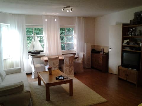 Leistungsstarkes Airbnb: Studio kitchen-bathroom in Marburg