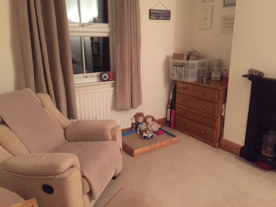 Private Sitting room with reclining settee/armchair