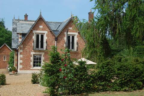 Victorian Coach House