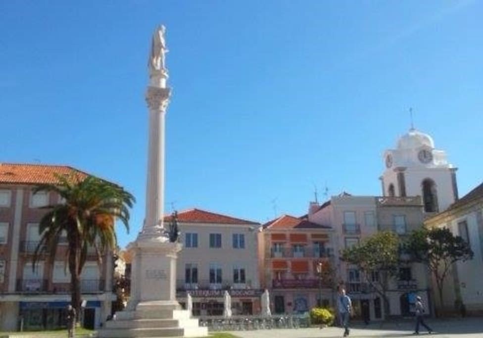 City center 10 minutes by walk