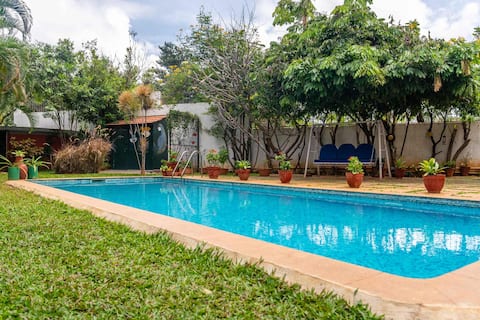 Safire @Firefly Homestay Pool-Terrace-Lawn-Wifi-AC