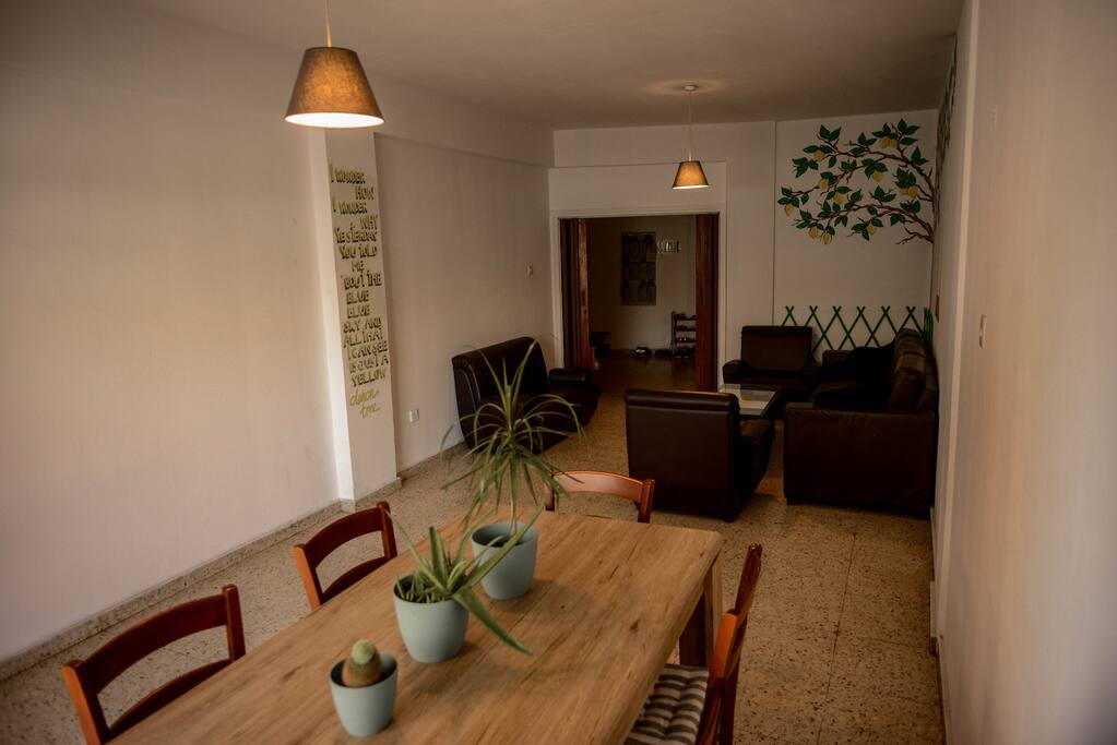 Central Hostel - Larnaca의 호스텔에서 살아보기, Larnaca, 사이프러스