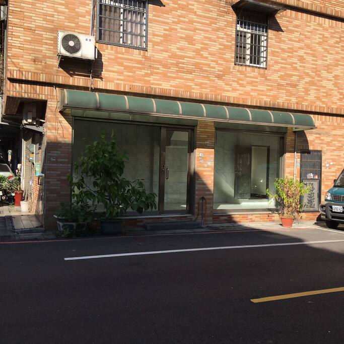 1樓免費旅遊諮詢
